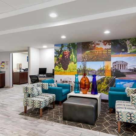 Clarion Pointe Charlottesville Dış mekan fotoğraf